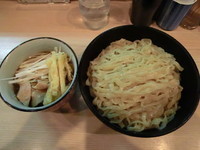 「つけ麺昆布醤油味（￥850）」@小麦と肉 桃の木の写真