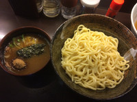 「魚介つけ麺750円、煮干しらーめん680円」@川喜屋の写真