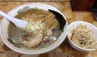「チャーシュー麺　こってり　アブラ多め　650円」@八王子らーめん とん八の写真
