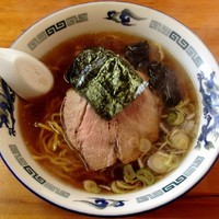 「しょうゆらーめん」@らーめん橘家の写真