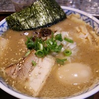 「味玉ラーメン860円」@麺や 庄のの写真
