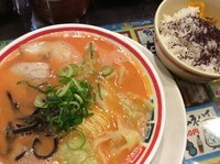 「からぼん 粉落とし＋しそごはん」@九州じゃんがら 銀座店の写真