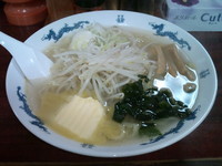 「塩バターラーメン」@手打ラーメン かなざわの写真