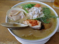 「弥生の一杯 滋養丸鶏の傾き.....塩S+α」@MENYA 食い味の道有楽の写真