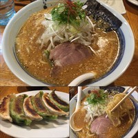 「【限定】味噌そば 800円 ＋ 餃子 その他」@麺屋 鶏口の写真