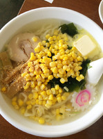 「塩バターコーンらーめん」@手打ちらーめん 金龍の写真