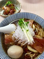 「【数量限定】寒鰤といりこの中華そば＋寒鰤丼セット￥1000」@中華そば よしかわの写真