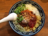 「トロ豚ラグーまぜそば」@ぶた金ラーメンの写真