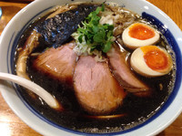 「特製黒煮干しそば」@麺屋 鶏口の写真