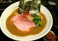 「【夜限定】豚骨魚介そば 860円」@麺匠 我家の写真