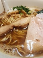 「【限定】二段仕込み平子そば＋和え玉（小）」@おおぜき中華そば店の写真