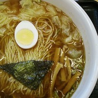 「ワンタンめん」@らーめん どんぐりの写真