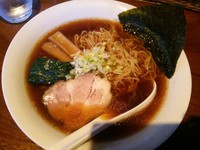 「まやばし支那そば＋大盛り」@麺や ROSSOの写真