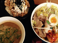 「【今日の限定】味噌煮干しつけ麺+チャーシュー丼」@和風らーめん 凪の写真