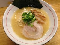 「龍麺＋替え玉」@龍麺の写真