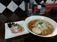 「芳醇煮干そば750円+むじゃ玉150円」@ニボムジャキの写真