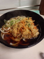 「かき揚げ天うどん470円」@常盤軒 大井町より店の写真