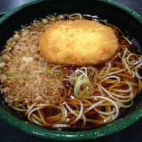 「かけ（￥320）+コロッケ（クーポン）」@ゆで太郎 鶴見中央店の写真