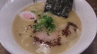 「濃厚鶏白湯 ラーメン（750円）」@麺屋 藤しろ 目黒店の写真