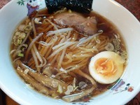 「正油ラーメン 太麺 680円」@白河多加水麺 奥我の写真