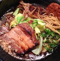 「焦がし醤油らーめん（鶏）」@麺家 うえだの写真