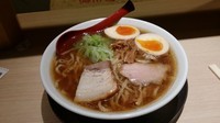 「味玉ラーメン（醤油）大盛」@麺や 七彩 東京駅の写真