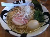 「梅塩ラーメン　（大盛：無料）＋味玉：サービス券」@凌駕IDEAの写真