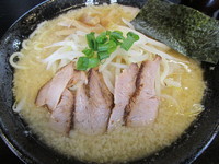 「背脂味噌らーめん　「750円」」@らーめん 竜美 与野本町店の写真