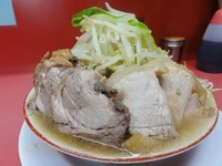 「豚増しラーメン 750円  野菜/ﾆﾝﾆｸ/生姜/脂」@ラーメン二郎 大宮店の写真