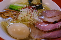 「魚介鶏だし塩らぁめん ＋特製＋中盛（無料）」@麺処 有彩の写真