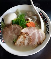 「季節野菜麺(中盛)800円+味玉&チャーシュー」@13湯麺の写真