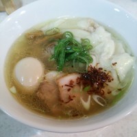 「〖1周年限定〗おめで鯛塩ラーメン（特製）1300円」@ラーメン星印の写真