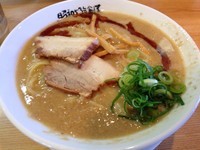 「超濃厚こってりらーめん　こってりレベル３　￥９８０」@らーめん 一作 茨木店の写真