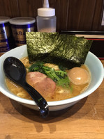 「味玉ラーメン並 750円」@横浜家系濃厚とんこつラーメン 竹取家の写真