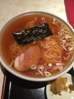 「ラーメン500円、チャーハン650円」@上海ピーマンの写真