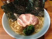 「ラーメン＋サービス麺増し」@横濱家系ラーメン 大倉家 亀戸本店の写真