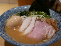 「特製濃厚魚介らーめん」@麺屋 一燈の写真