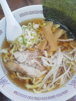 「正油ラーメン（太めん）\580」@こしょうやの写真