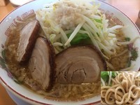 「ラーメン肉3枚  680円」@のろし 新発田店の写真