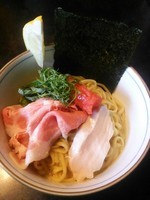 「【限定】カルピスバターのクリームめんたいまぜそば」@中華そば 四つ葉の写真