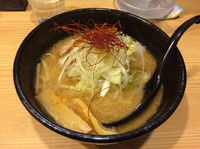 「海老味噌ラーメン」@初代けいすけ イーアスつくば店の写真