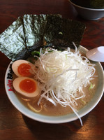 「ねぎらーめん味玉乗せ」@らーめん 田中家の写真