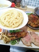 「特製鶏つけそば➕特盛➕なまいきチキン」@NOODLE STOCK 鶴おかの写真