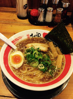 「醤油ラーメン」@元家うめのや 坂戸店の写真