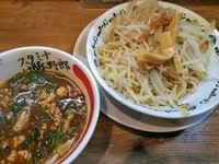「台湾つけ麺（追い飯セット） \900」@野郎ラーメン 秋葉原店の写真