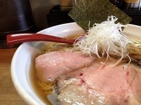 「生醤油ラーメン・大盛り」@めん屋 平右衛門の写真