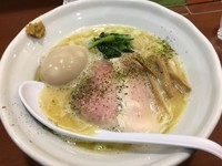 「鶏白湯 塩ラーメン」@DOG HOUSEの写真