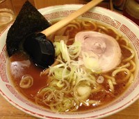 「醤油ラーメン（濃い目）」@つけ麺屋 利平の写真