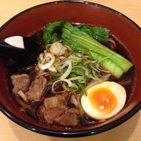「台湾牛肉麺（￥680）」@三商巧福 赤坂店の写真