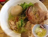 「鶏そば＋替え玉(ホタテ)＋くずれ玉」@NOODLE STOCK 鶴おかの写真